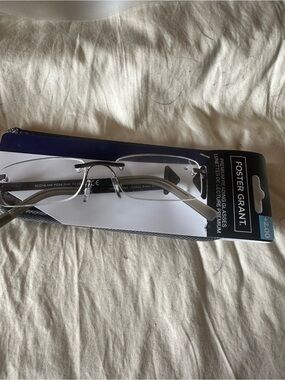 Foster Grant LO0624 Blake Gun +2.00 Reading Glasses